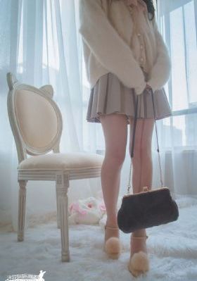 郭艳第二次人生起床找手机