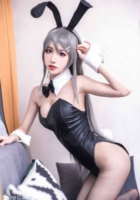 翘臀后进少妇大白嫩屁股视频