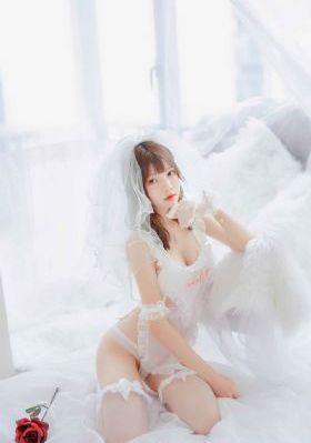 女人被添荫蒂舒服极了一