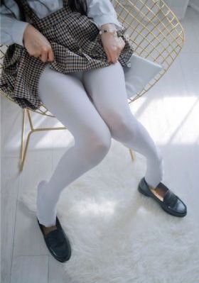 加勒比女海盗成版人2在线