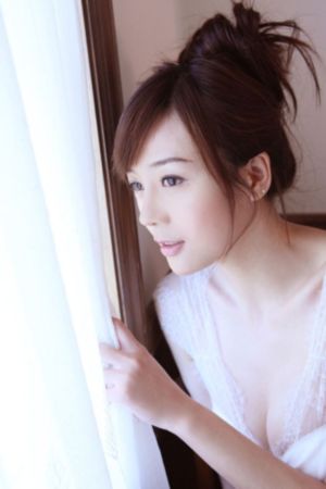 《小镇姑娘》在线观看