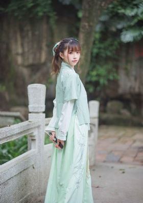 花舞少女
