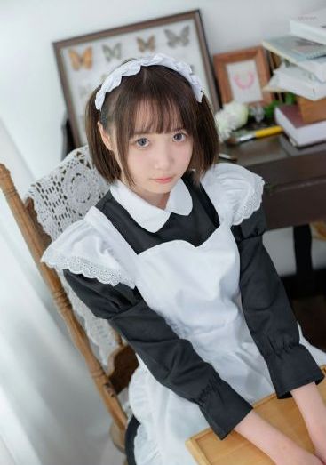 班长让我吃她胸摸她奶小黄鸭