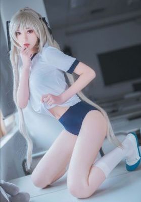 艾曼纽在线
